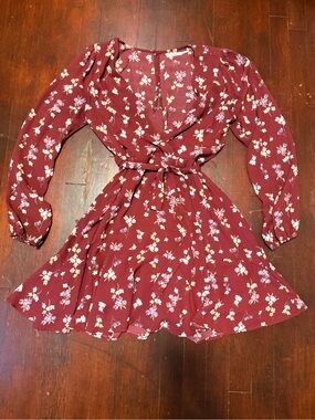 Burgundy Floral Long-Sleeve Mini Wrap Dress Size L